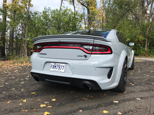 2021-Dodge-Charger-Hellcat-5