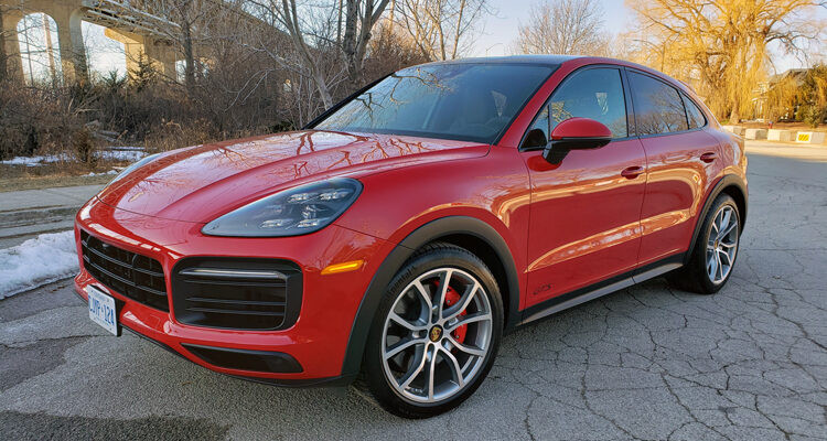 2021-Porsche-Cayenne-GTS-Coupe-1