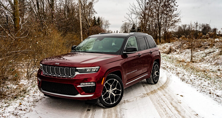 2022-Jeep-Grand-Cherokee-1