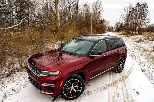 2022-Jeep-Grand-Cherokee-2