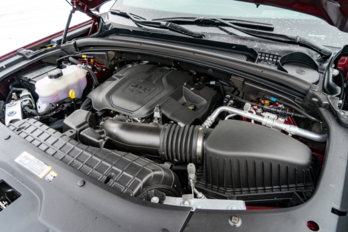 2022-Jeep-Grand-Cherokee-engine