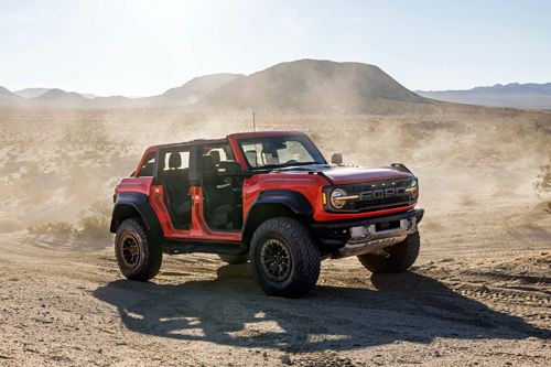 2022-Ford-Bronco-Raptor-1