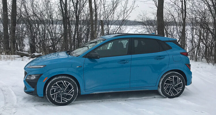 2022-Hyundai-Kona-N-Line-exterior-2