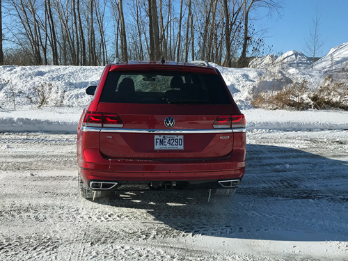 2022-Volkswagen-Atlas-Exterior-2