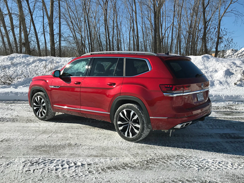 2022-Volkswagen-Atlas-Exterior-3