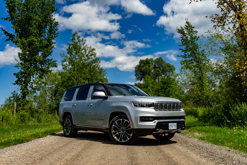 2022_Grand_Wagoneer_Series_III-14