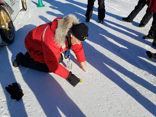 Porsche-Ice-Experience-8