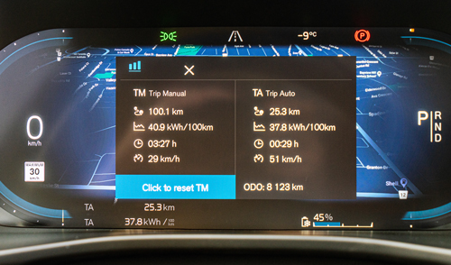 2022_Volvo_XC40_Recharge-trip-details