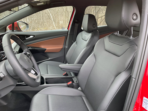 2021-Volkswagen-ID4-interior-17