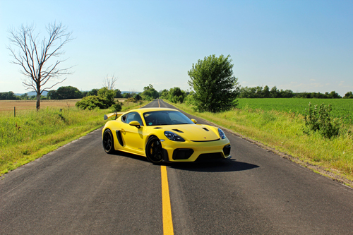 2022-Porsche-GT4-RS-7