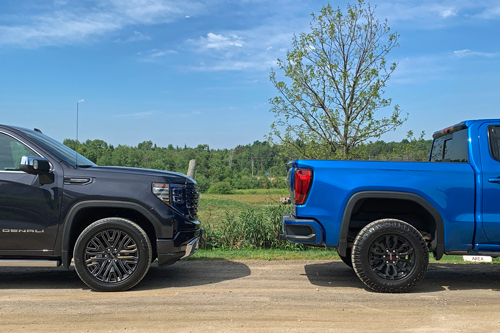 2022-GMC-Sierra-1500-Denali-Ultimate-comparo