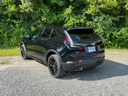 2022-Cadillac-XT4-Exterior-6