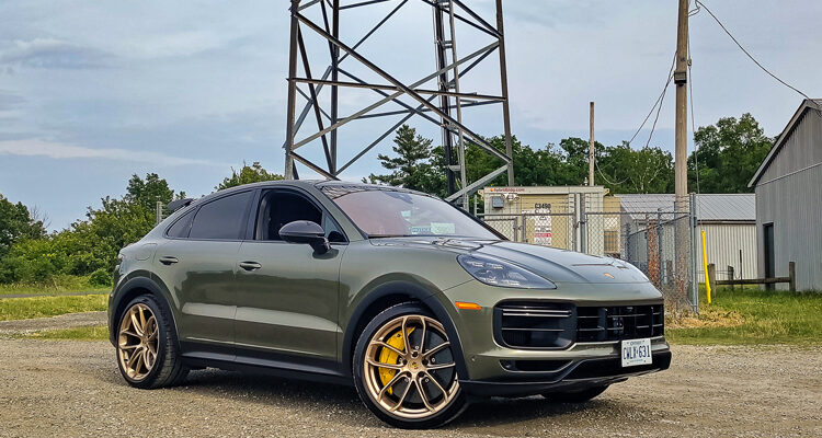 2022-Porsche-Cayenne-Turbo-GT-1