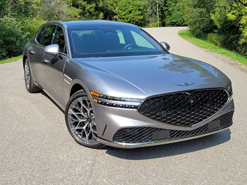 2023-Genesis-G90-