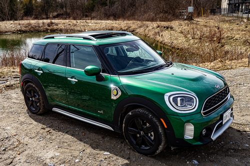 2022_Mini_Cooper_SE_Countryman_ALL4-1