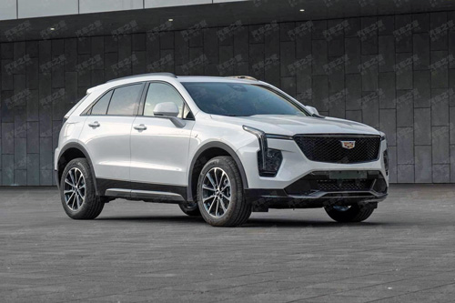 2024-Cadillac-XT4-Sport