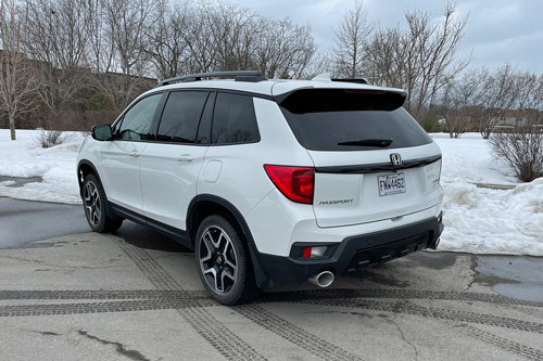 2023-Honda-Passport-Touring-3