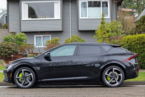 2023-Kia-EV6-GT-side