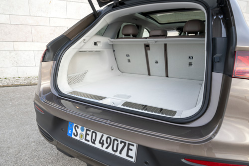 2023-Mercedes-Benz-EQE-trunk