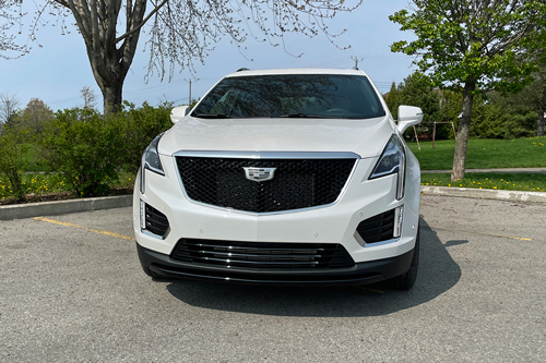 2023-Cadillac-XT5-front