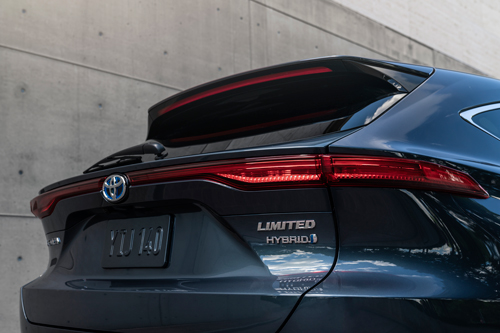 2023-Toyota-Venza-Limited-rear-hatch