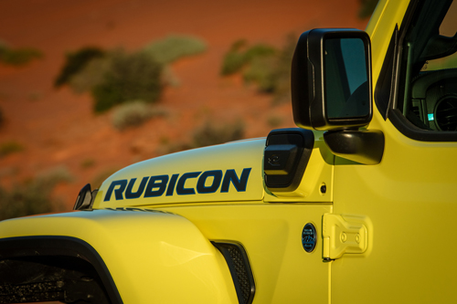 2024-Jeep-Wrangler-Rubicon-hood