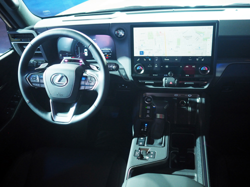 2024_lexus_gx_550_overtrail_cabin