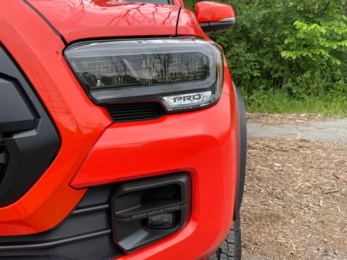 2023-Toyota-Tacoma-Exterior-headlights