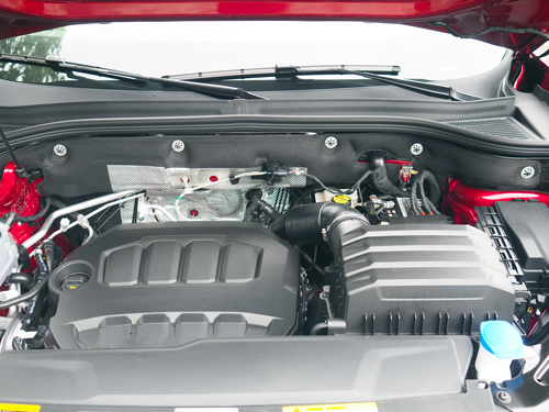 2024-Volkswagen-Atlas-engine