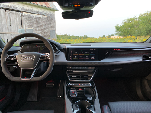 2023-Audi-RS-e-tron-GT-dash