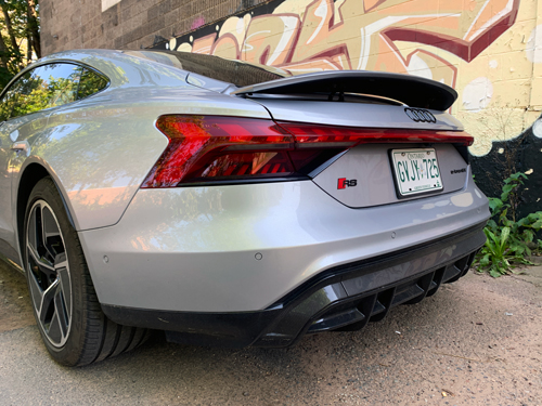 2023-Audi-RS-e-tron-GT-rear-spoiler