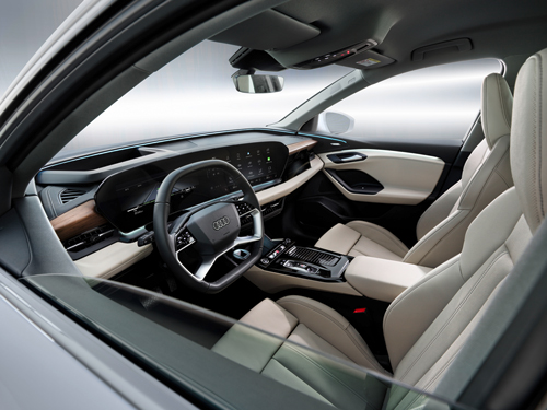 New-Audi-Q6-e-tron-seats