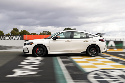 10-2023-Civic-Type-R-at-Sonoma-Raceway