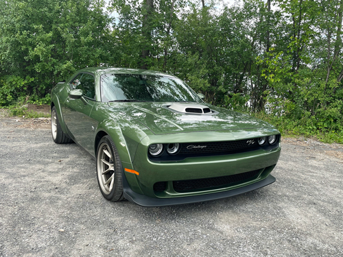 2023 Dodge Challenger Swinger Special Edition-front-three-quarters