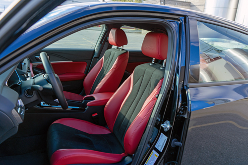 2024-Acura-Integra-Type-S-front-seats