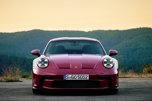 2024 Porsche 911 S/T-front