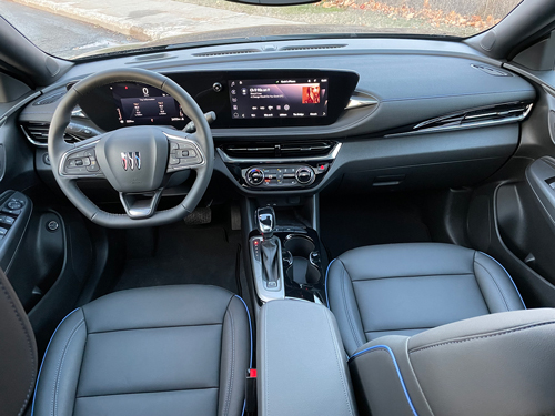 2024-Buick-Envista-cockpit