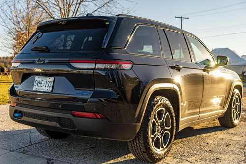 2023-Jeep-Grand-Cherokee-4xe-Trailhawk-rear-three-quarters