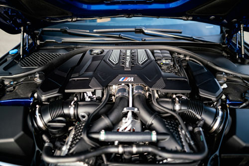 2024-BMW-M8-Competition-Coupe-engine
