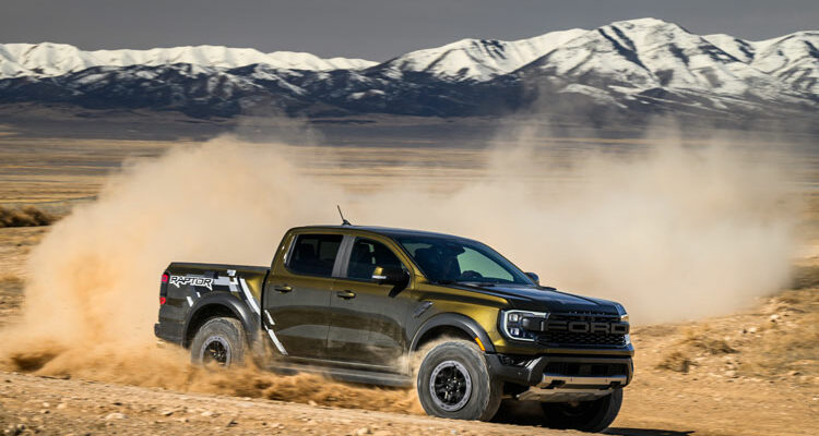 2024-Ford-Ranger-Raptor-front-side