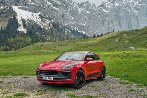 2024-Porsche-Macan-GTS