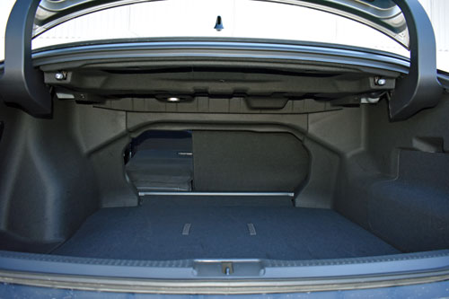 2024-Toyota-Crown-trunk-seats-one-third-down