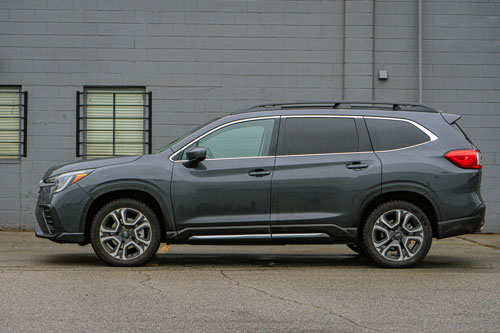 2024-Subaru-Ascent-side