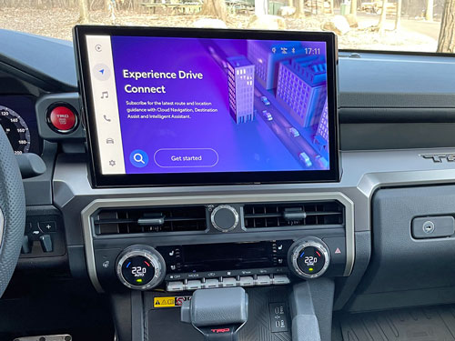 2024-Toyota-Tacoma-infotainment