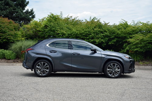2025-Lexus-UX-300h-LF-side