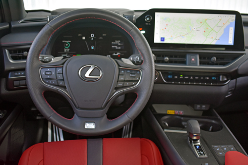 2025-Lexus-UX-300h-LF-steering-wheel