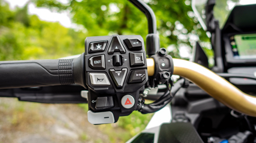 2024-Honda-Africa-Twin-Adventure-Sports-ES-DCT-09