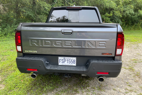 2024-Honda-Ridgeline-rear