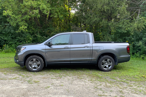 2024-Honda-Ridgeline-side