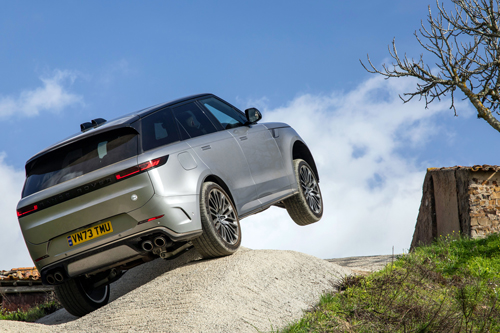 2024-Range-Rover-Sport-SV-10